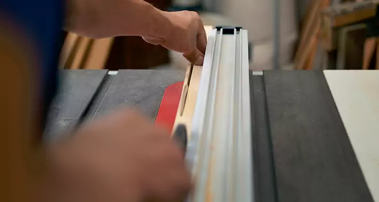 Bifold Door Seal Repair in Sarasota, FL