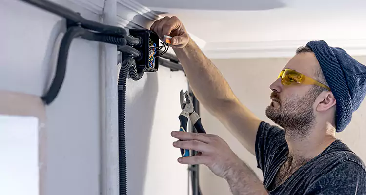 Garage Door Opener Cable Repair in Sarasota, FL