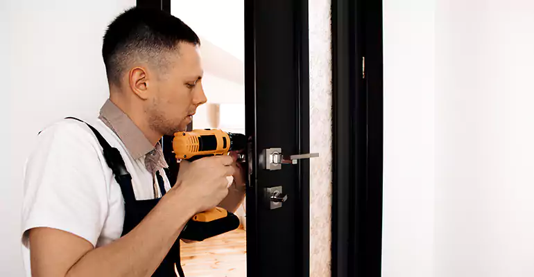 Aluminum Storefront Doors Repair in Sarasota, FL