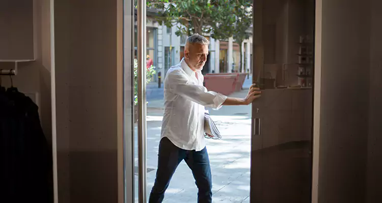 Reliable Pella Patio Door Repair Services for Opening Issues in Sarasota, FL